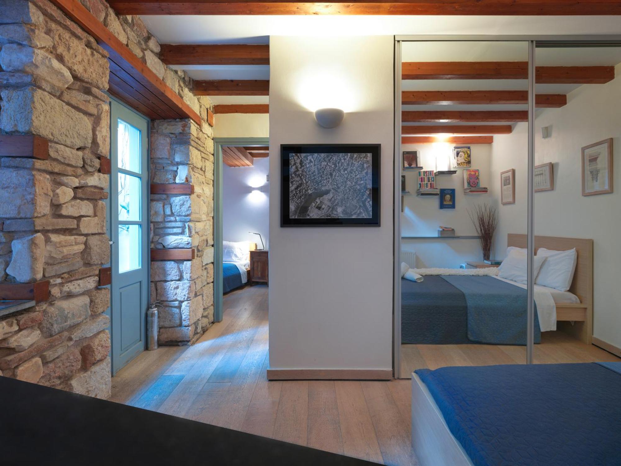 Live At The Acropolis Shadow - Under Super Scenic Anafiotika Apartment Атина Екстериор снимка